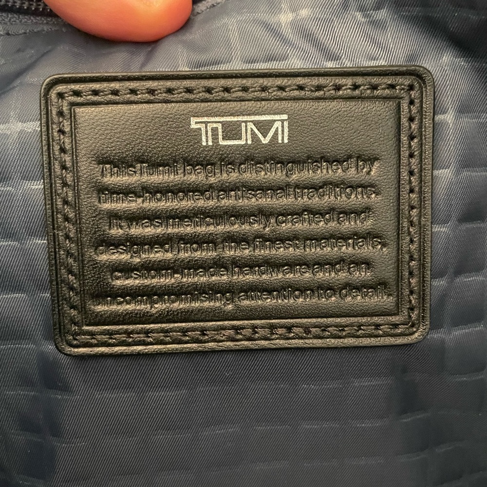 Tumi computer briefcase - Picture 5 of 8